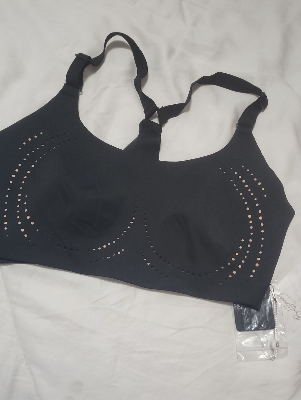 BuffBunny Black Seamless Laser-Cut Sports Bra